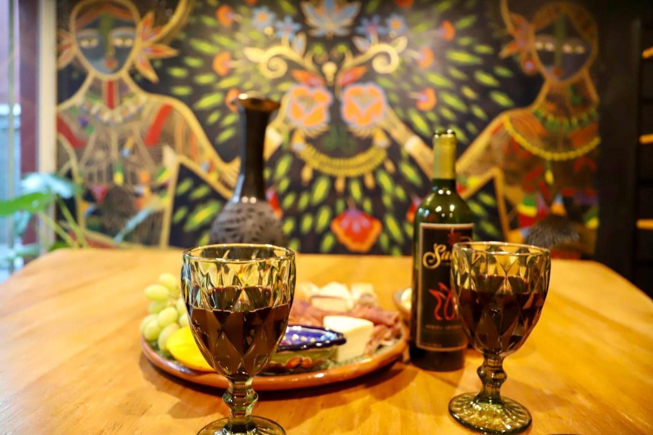 Luxurious Mid Century Modern Folk Art Home Mexico City Eksteriør billede